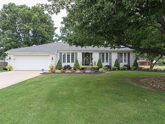4th image of 357 Greenlawn Ave