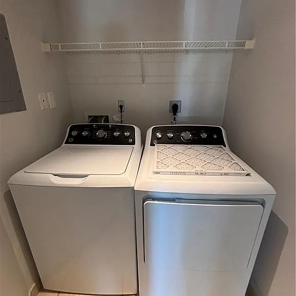 7800 Emerald Cir #B-104 — Photo 12