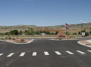 321 Red Rock Blvd, Thermopolis, WY 82443