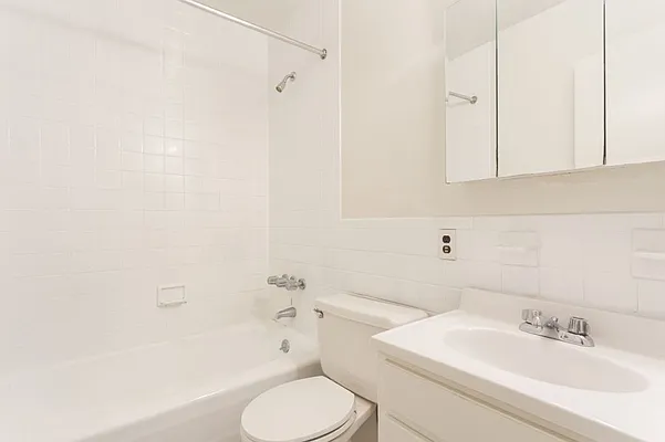 Rented by MNS | media 13