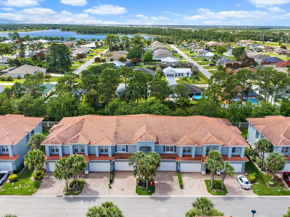 2170 SW Cape Cod Drive, Port St Lucie, FL 34953