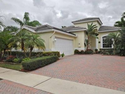 8210 Hampton Wood Dr, Boca Raton, FL, 33433
