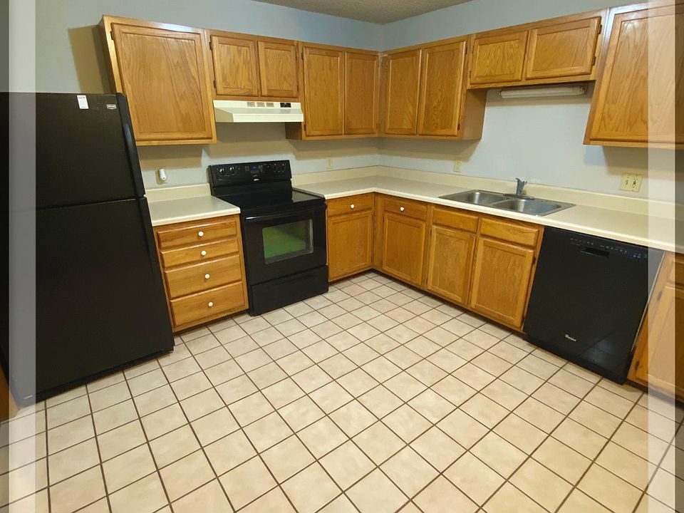 1st image of 1290 Milligan Hwy #17