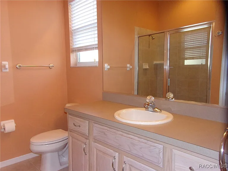 1933 W Shanelle Path — Photo 16