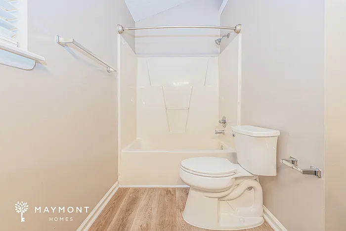 300 Beech Hill Ct — Photo 13