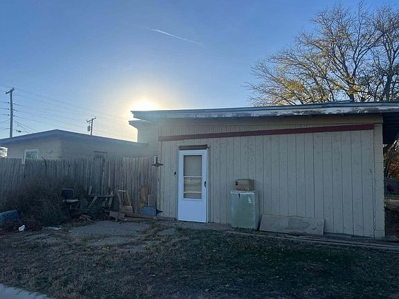 3rd image of 701 77th St