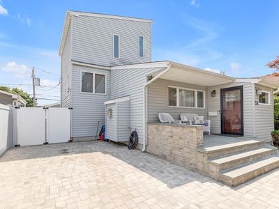 24 Forester St, Long Beach, NY, 11561