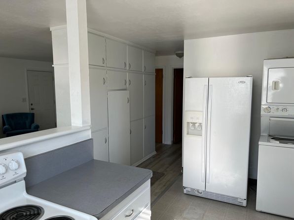 309 E 8th St, Warden, WA 98857