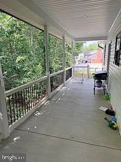 23195 Esperanza Dr — Photo 2