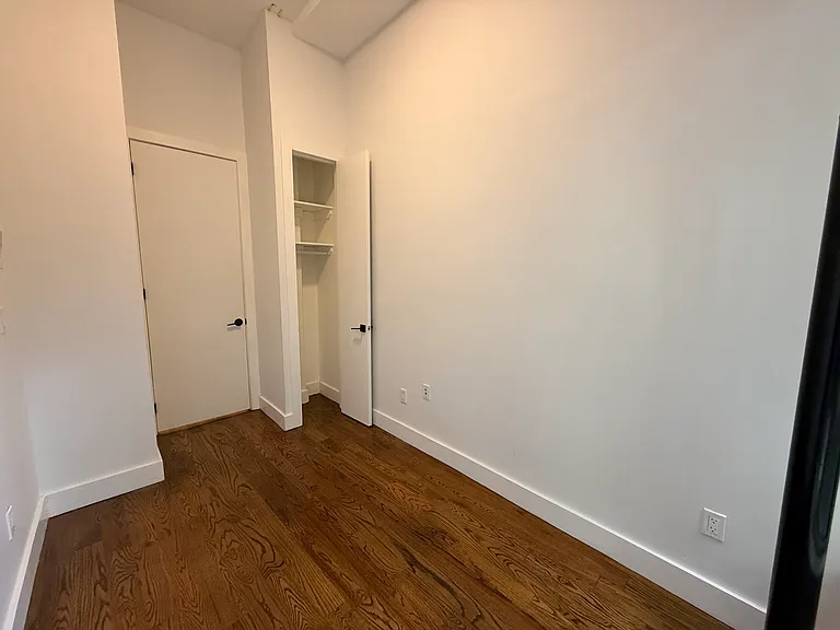 116 Seigel St #2 — Photo 15