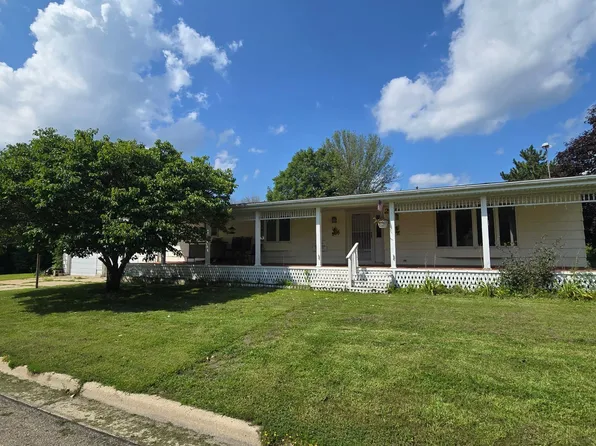 200 Thill Dr W, Rose Creek, MN 55970