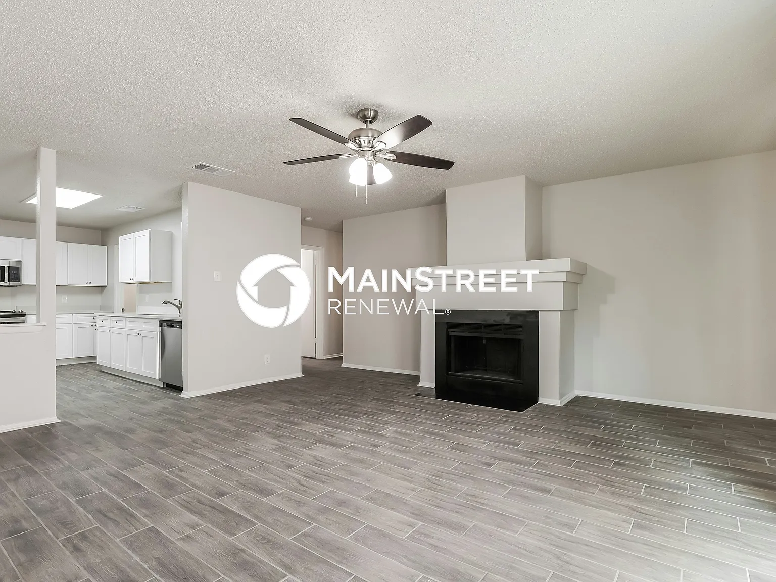 6839 Flaming Ridge Dr — Photo 4