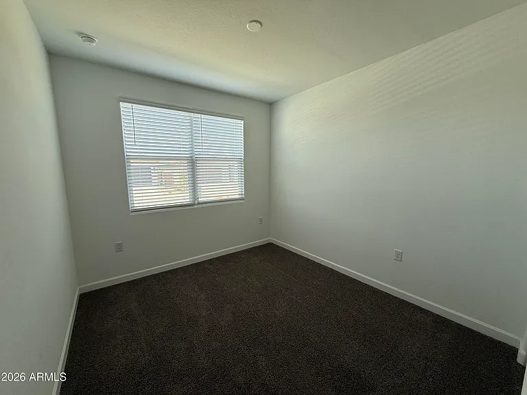 2474 W Sable Ave — Photo 4