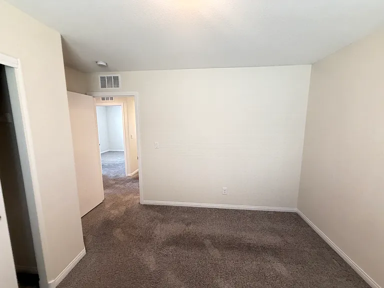 6070 Forest Archer Pl — Photo 38