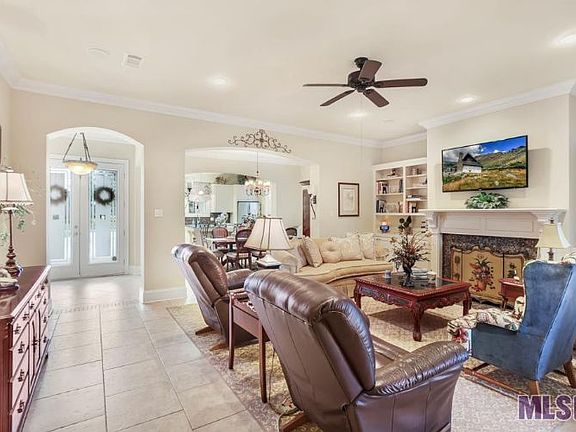 3rd image of 40587 Pelican Point Pkwy