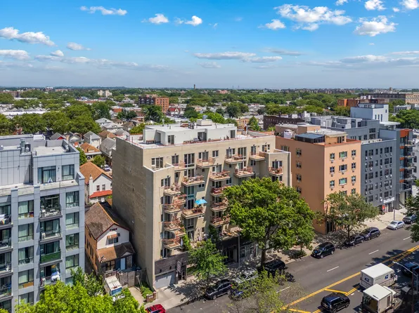 2511 Ocean Avenue image 15 of 21