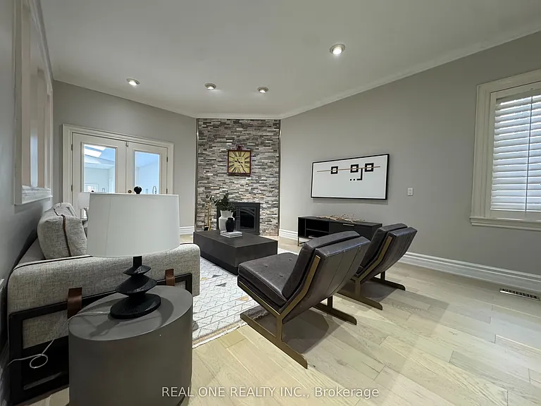 48 Johnson St — Photo 9