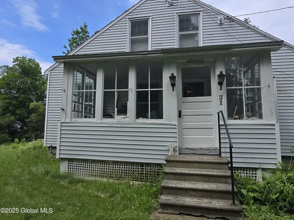 31 Hewitt Road, Petersburgh, NY 12138