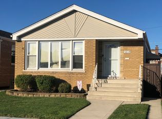 5814 S Massasoit Ave, Chicago, IL 60638
