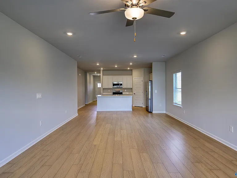 319 Allene Way — Photo 7