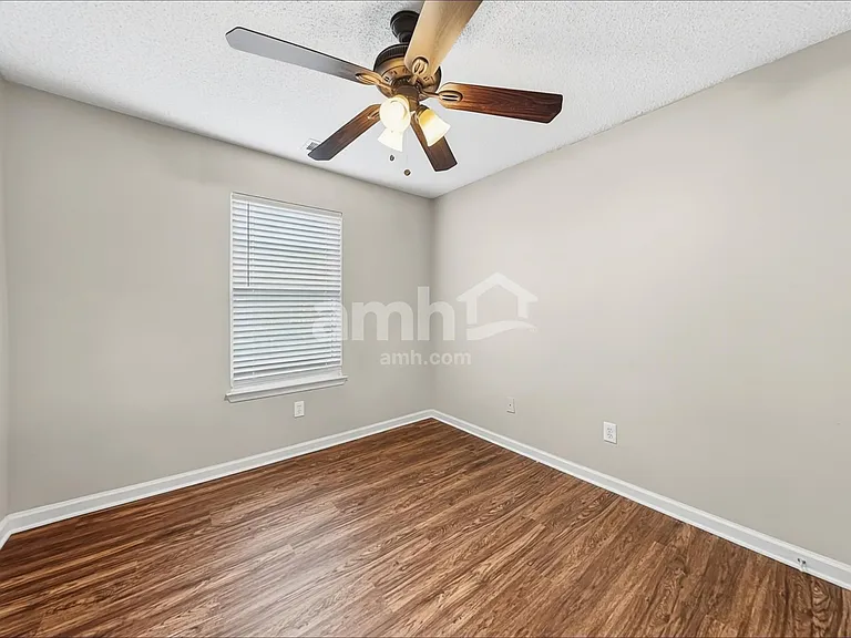 3276 Peach Ct NW — Photo 12
