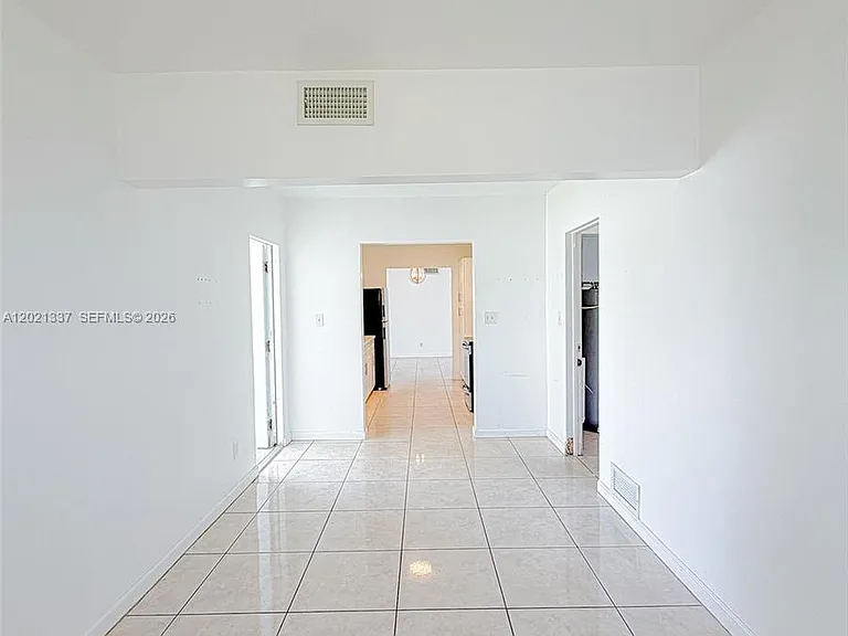 1650 NW 26th Ter — Photo 9
