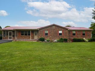 120 Seals Rd, Rogersville, TN 37857