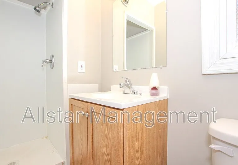 3690 Washington Blvd — Photo 18