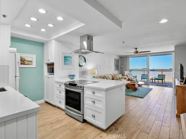 615 Esplanade Unit 504, Redondo Beach, CA 90277