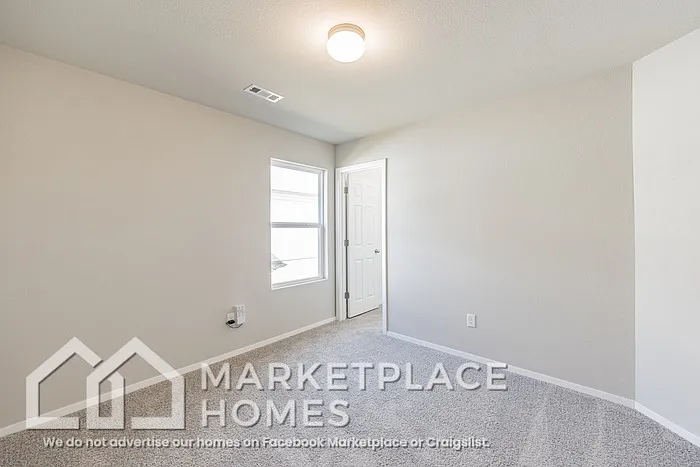 981 E Starling St — Photo 22