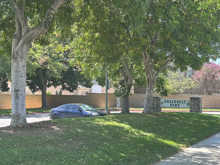 1540 Cantabria Pl — Photo 22