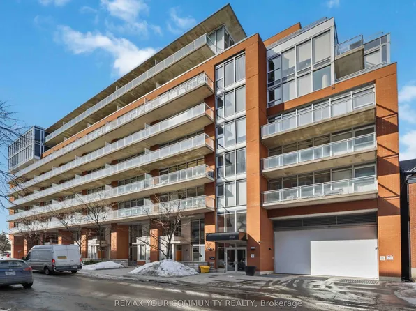 349 McLeod St #431, Ottawa, ON K2P 0S1