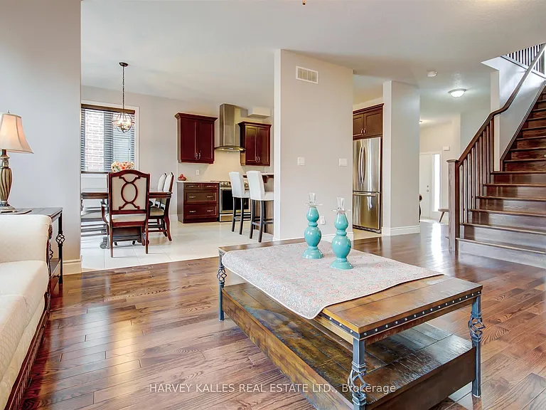 106 Eden Oak Trl — Photo 8