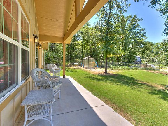 2nd image of 16802 Creek Valley Ln