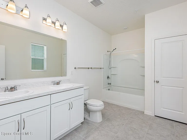 1502 Pecorino Ct — Photo 17