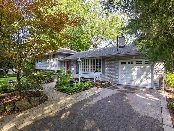 2nd image of 401 Cairncroft Rd