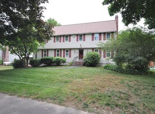 23 Vaillencourt Dr, Framingham, MA 01701