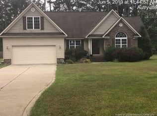 9134 Clinton Rd, Autryville, NC 28318