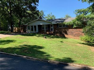 285 Holly Dr, Winder, GA 30680