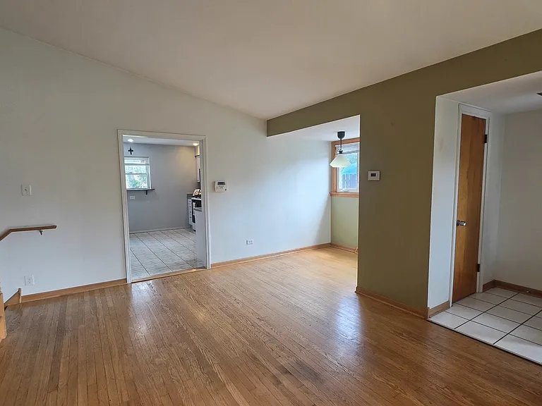 8418 W Crain St — Photo 19