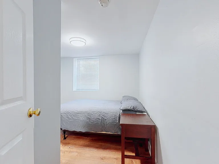 56 Hillside Pl #1 — Photo 19