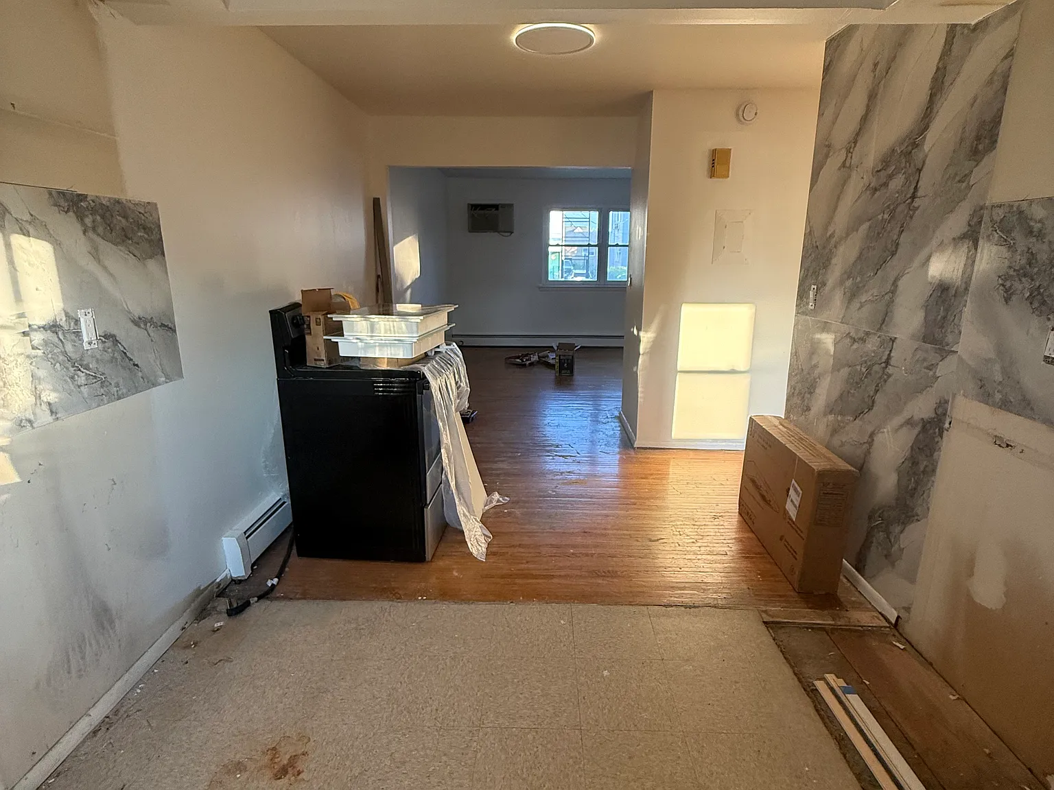 1 bed, 500 sqft, $1,800 — Photo 3