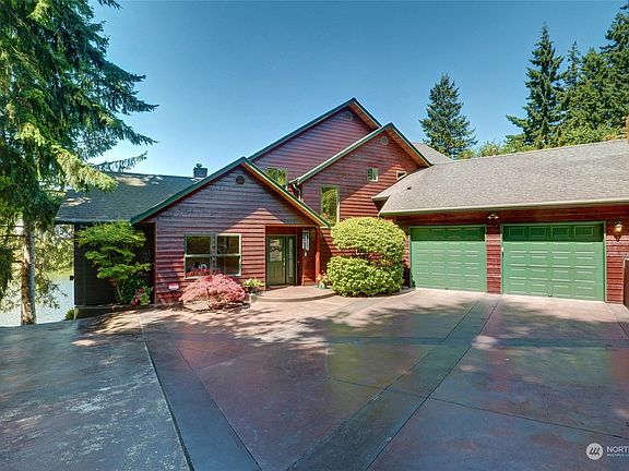 3rd image of 18528 75th Avenue NW