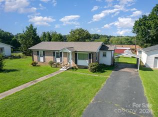 3035 Wendover Rd NW, Concord, NC 28027