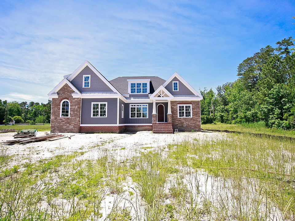 1st image of 103 Osborn Ln