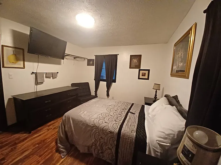 4738 Edwina Ln SW #1 — Photo 2