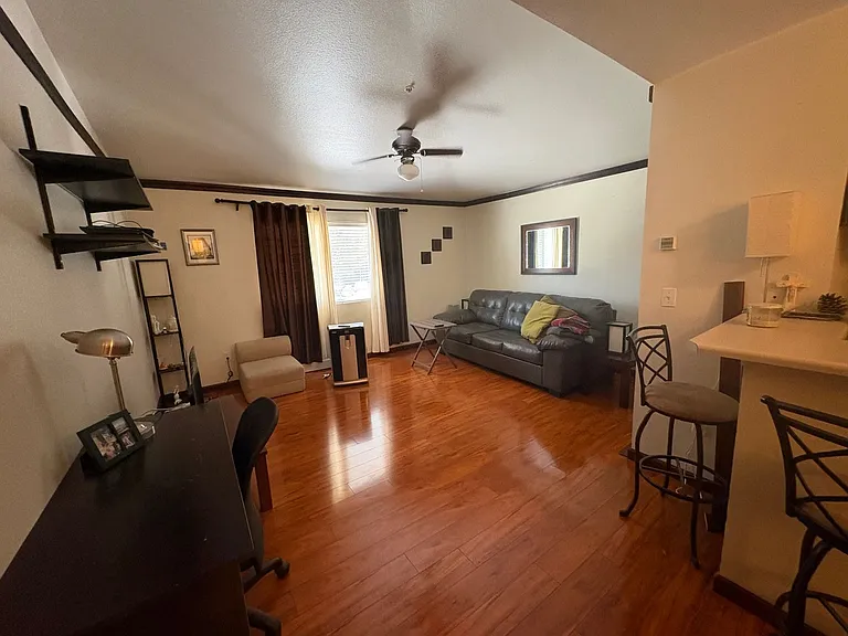 1185 W University Ave #19-261 — Photo 1