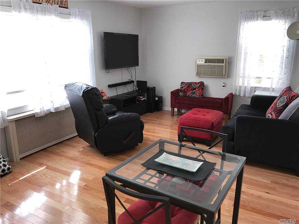 1st image of 252-01 72nd Ave #172A