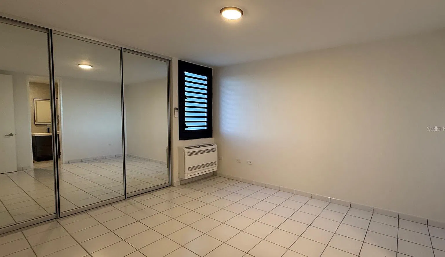 2 bed, 2.0 bath, 1080 sqft, $2,950 — Photo 2