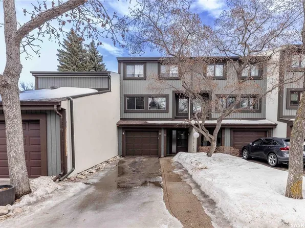 UNIT 52-455 Pinehouse DRIVE, Saskatoon, SK S7K 5X1